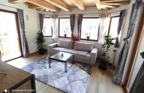 Lunz am See Apartment | Oceanfront Ferienwohnung Hackstock - Rated 9.6/10 by Guests