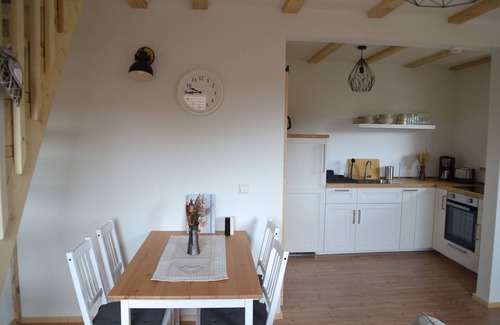 Herrischried Apartment | Ideal Family Retreat: Ferienwohnung Hajü with Pool Access