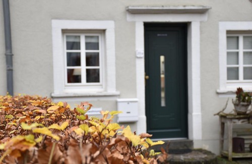 Birresborn Apartment | Pet-Friendly Ferienwohnung Happynest with 9.3/10 Rating