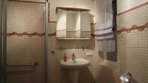 Wernigerode Apartment | Child-Friendly Ferienwohnung Harz Moni Werner - 10/10 Rated
