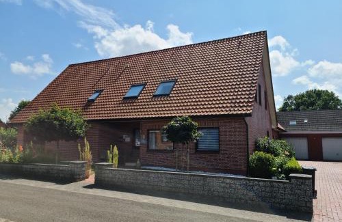 Langwedel Apartment | Highly Rated Ferienwohnung Haus Fischer: Pet & Child Friendly