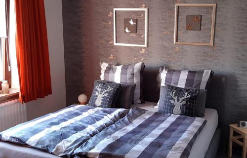 Sankt Andreasberg Apartment | Comfortable Ferienwohnung HEXE: Breakfast & Family-Friendly