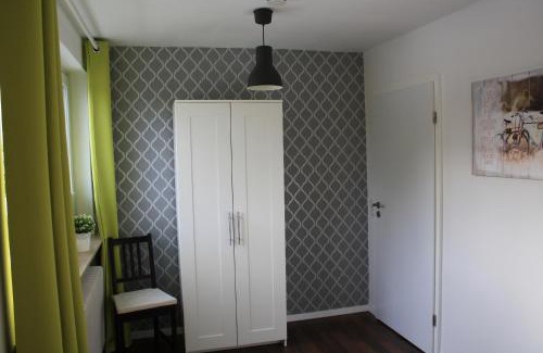 Heiligenhafen Apartment | Comfortable Ferienwohnung Heckel: Highly Rated & Family-Friendly