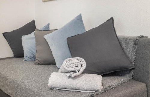 Bomlitz Apartment | Top-Rated Ferienwohnung Heide 2: Family & Accessible Stay