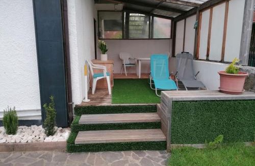 Teisendorf Apartment | Oceanfront Retreat at Ferienwohnung Helli - Rated 9.3/10