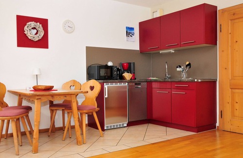 Bad Feilnbach Apartment | Guest Rated 10/10: Ferienwohnung Heuberg for 4 with Balcony