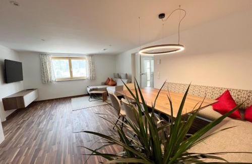 Tschagguns Apartment | Oceanfront Retreat at Ferienwohnung Hingucker - Rated 9.9