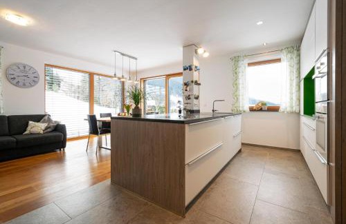 Eben im Pongau Apartment | Family-Friendly Retreat at Ferienwohnung Hinterlehen