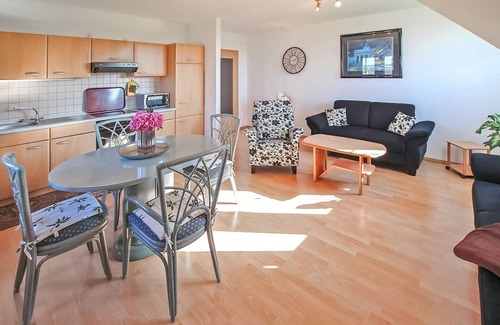 Muritz Apartment | Cozy 2-Bedroom Retreat with Lake View in Hohen Wangelin
