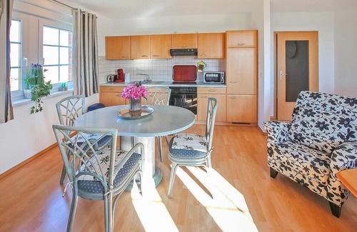 Muritz Apartment | Cozy 2-Bedroom Retreat with Lake View in Hohen Wangelin