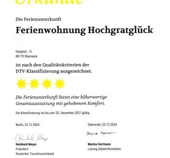 Oberreute Apartment | Oceanfront Retreat at Ferienwohnung Hochgratglück - 4 Stars