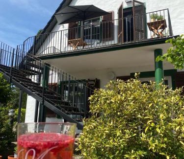 Warendorf Apartment | Discover Ferienwohnung Hohenheide: Pet & Child Friendly Stay