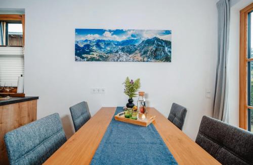 Lofer Apartment | Family-Friendly Ferienwohnung Ida with SummerCard Access