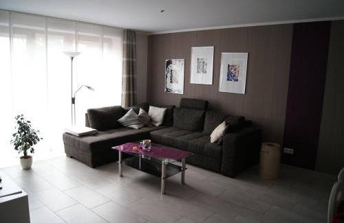 Bleialf Apartment | Welcoming Ferienwohnung Im Alftal, Bleialf - Rated 9.3/10