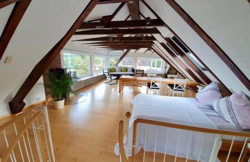 Hanstedt Apartment | Family-Friendly Ferienwohnung im Auetal - Wohnung I Awaits