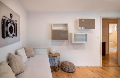 Deggenhausertal Apartment | Ferienwohnung Im Tal Der L i e b e