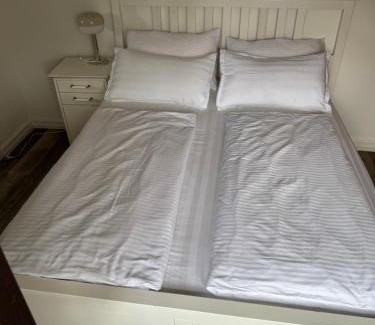 Weil am Rhein Apartment | Family-Friendly Getaway at Ferienwohnung im Dreiländereck
