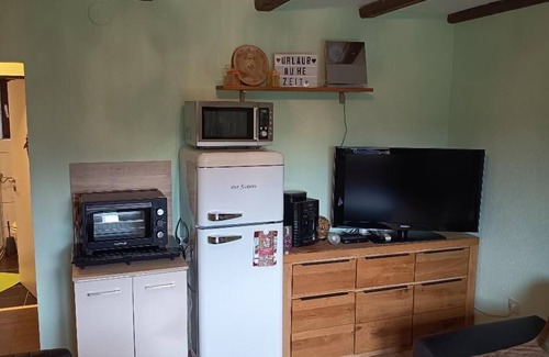 Arrach Apartment | Cozy Feriendorf Apartment with Free WiFi and Breakfast