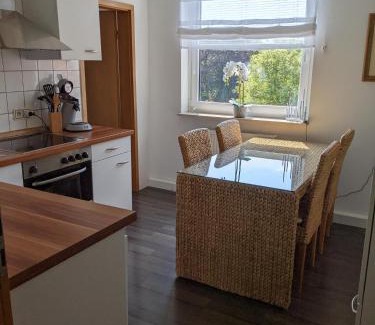 Grebenstein Apartment | Top-Rated Ferienwohnung im Grünen with Family-Friendly Perks
