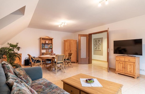 Oberhavel Apartment | Idyllic Retreat in Mühlenbeck Near Berlin – 9.6 Guest Rating