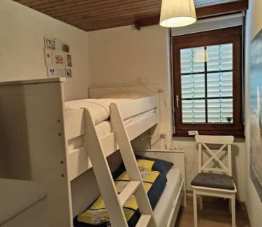 Graechen Apartment | Family-Friendly Ferienwohnung im Haus Castor Awaits You
