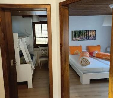 Graechen Apartment | Family-Friendly Ferienwohnung im Haus Castor Awaits You