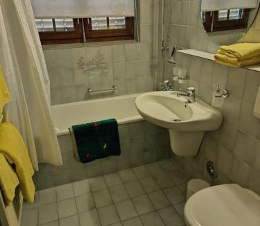 Graechen Apartment | Family-Friendly Ferienwohnung im Haus Castor Awaits You