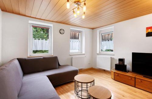 Reutlingen-Gonningen Apartment | Discover Ferienwohnung im Ländle: Pet & Child Friendly Stay