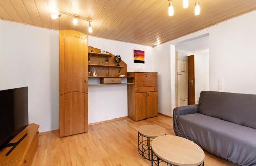 Reutlingen-Gonningen Apartment | Discover Ferienwohnung im Ländle: Pet & Child Friendly Stay