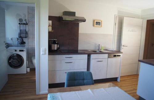 Achberg Apartment | Delightful Ferienwohnung im Obstgarten for Family Getaways