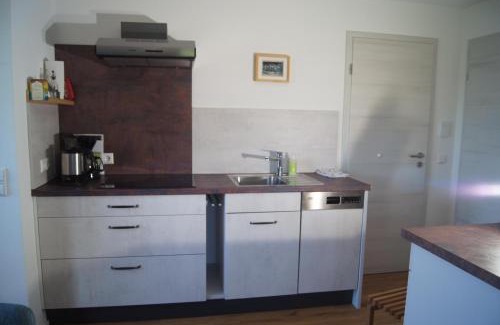 Achberg Apartment | Delightful Ferienwohnung im Obstgarten for Family Getaways