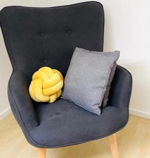 Breitenbrunn Apartment | Family-Friendly Stay at Ferienwohnung im Romantikhof