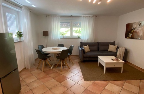 Herbolzheim Apartment | Family-Friendly Ferienwohnung im Sand: Your Ideal Getaway