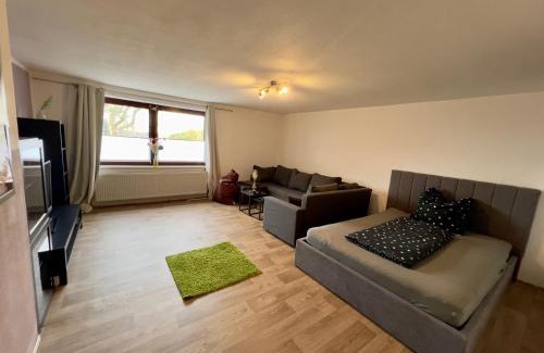 Liebenburg Apartment | Ideal Ferienwohnung im Vorharz: Pet Friendly & Oceanfront