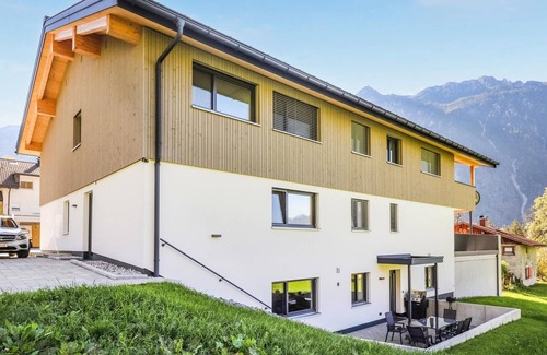 Ausserbraz Apartment | Cozy 1 Bedroom Retreat in Braz with Spa and Kitchen