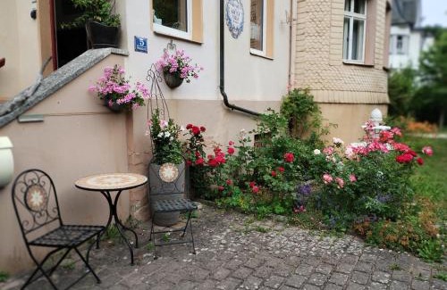 Bad Steben Apartment | Art & Culture Retreat: Ferienwohnung in Bad Steben