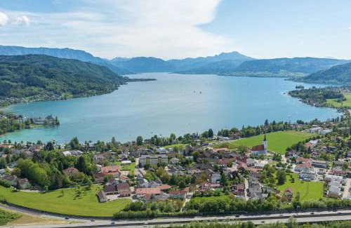 Seewalchen am Attersee House | Pet-Friendly Ferienwohnung in Haidach for Family Getaways