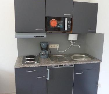 Hof Apartment | Cozy Ferienwohnung in Hof Saale - Pet and Child Friendly