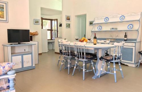 Porto Pino Apartment | Spacious Family Apartment in Porto Pino, Sardinia