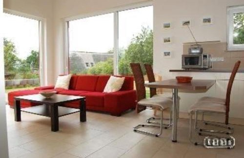 Usedom Apartment | Family-Friendly Retreat: Ferienwohnung in Karnin, Usedom