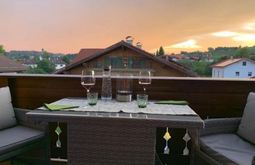 Lechbruck Apartment | Cozy Retreat in Lechbruck am See, 300m from the Lake
