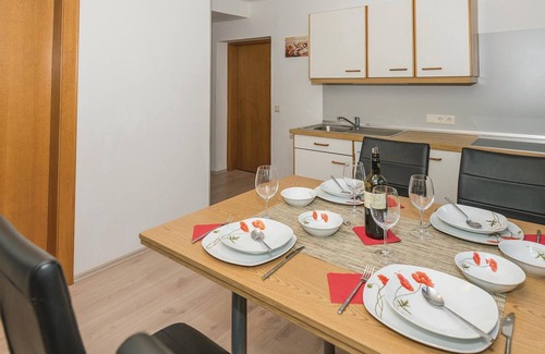 Rauris Apartment | Pet-Friendly 2 Bedroom Retreat with Lake View in Rauris