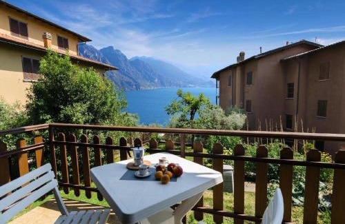 Zorzino Apartment | Family-Friendly Escape at Riva Di Solto with Garden Oasis