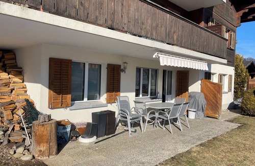 Zweisimmen Apartment | Peaceful Zweisimmen Retreat with Scenic Views and Breakfast