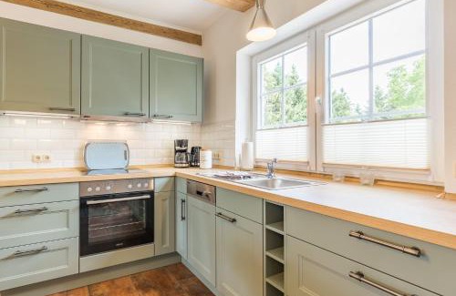Reppenhagen Apartment | Family-Friendly Stay at Ferienwohnung Ina Meta with Kitchen