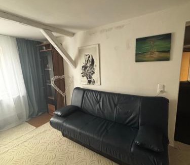 Adorf Apartment | Ferienwohnung Iridam
