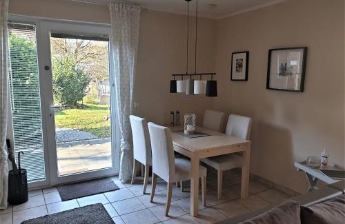 Rheinbreitbach Apartment | Exceptional Ferienwohnung Jürgens with Family-Friendly Perks