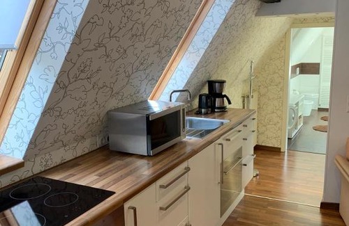 Hamelin Apartment | Beautiful Ferienwohnung Janus in Historic Hameln with Hot Tub