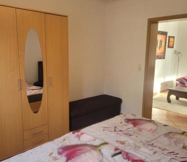Schonau Apartment | Family-Friendly Ferienwohnung Jasmin in Beautiful Schönau