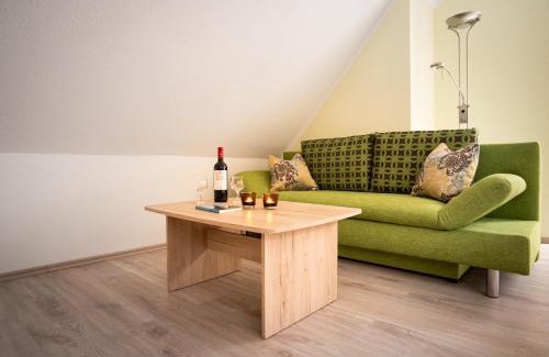 Unterweißbach Apartment | Pet and Child Friendly Ferienwohnung Josi Unterweißbach